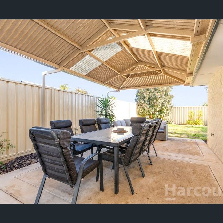 Beauty in Butler! - Photo 1