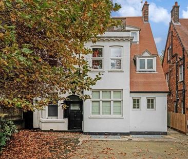 4 Bedroom House To Let - Photo 4