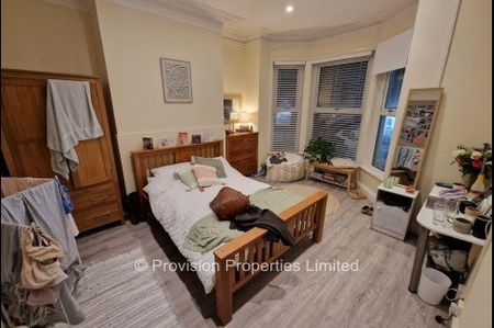 8 Bedroom Student Houses Hyde Park - Photo 5