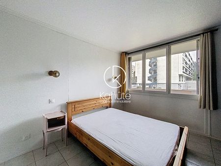 Location Appartement 3 pièces 61m² - Photo 5