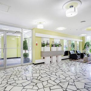 2 Bedroom - 3505 Sainte-Famille,, Montréal - Photo 3