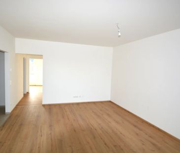 Moderne Raumaufteilung mit großer Loggia und perfekter Anbindung - Photo 2