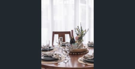 Fully Furnished Luxury 5-Bedroom Family Home with Pool in Rochedale - Photo 5