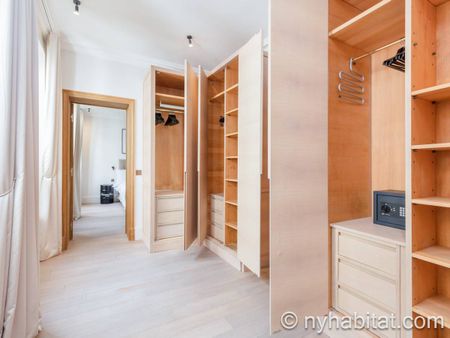 Logement à Paris, Location meublée - Photo 3