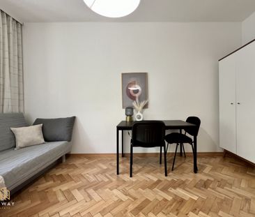 2-pokojowe mieszkanie z osobną kuchnią | Balkon - Zdjęcie 6