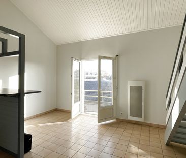 Location Appartement 2 pièces 34m² LA ROCHE SUR YON 85000 - Photo 3