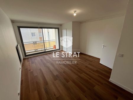 Location Appartement 1 pièce 36m² - Photo 2