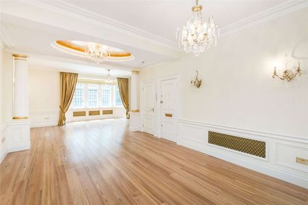 Situated on the first floor of this period conversion, the property offers a light and airy South facing reception room. - Photo 3