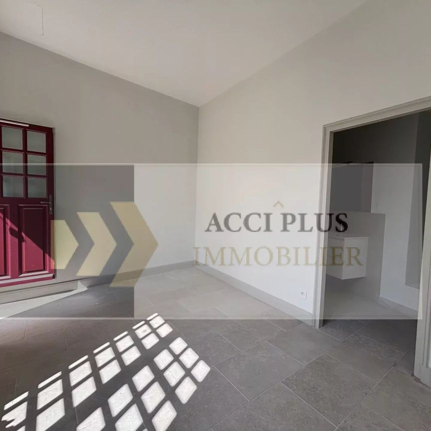 Location Appartement 2 pièces 58m² UZES 30700 - Photo 1