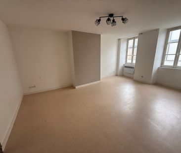 Location Appartement 2 pièces 45m² LAVAL 53000 - Photo 1