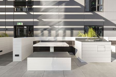 2-BED 2-BATH, NOT FURNISHED - Photo 3