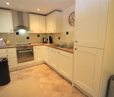 1 bedroom ground floor flat to rent - Photo 4