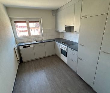 4 Zimmer, 93 m², 2. Stock - Photo 1