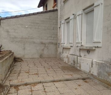 Location Appartement 2 pièces 39m² - Photo 4