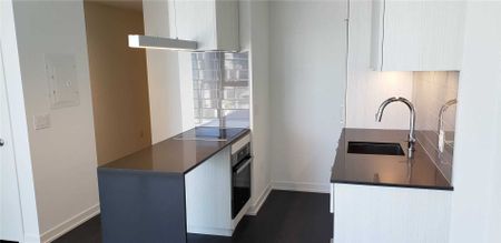 For Lease - 20 Richardson Street Unit# 2206, Toronto, Ontario - Photo 5