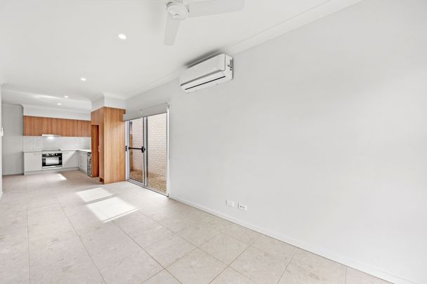 42a Radiant Circuit, Morayfield QLD 4506 - House For Rent | Domain - Photo 1