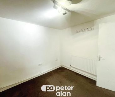 BRIDGEND, PEN-Y-BONT AR OGWR - Photo 4