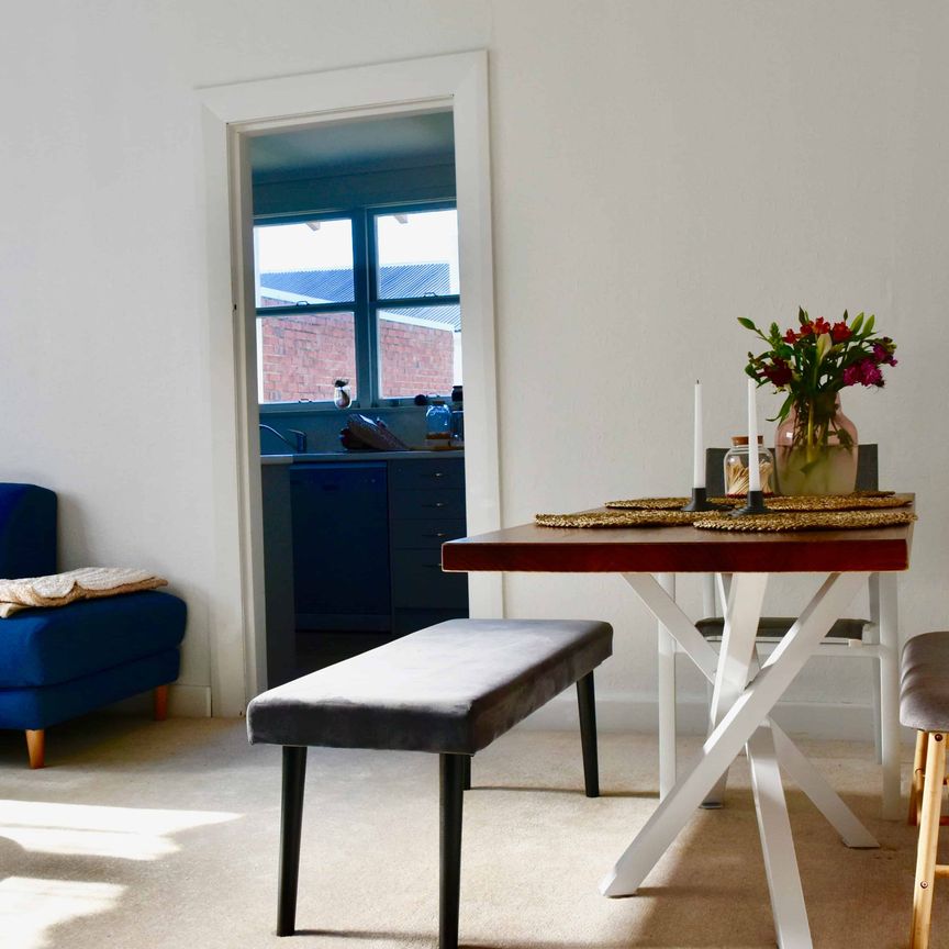 4 bedroom house in the heart of St Kilda - Photo 1