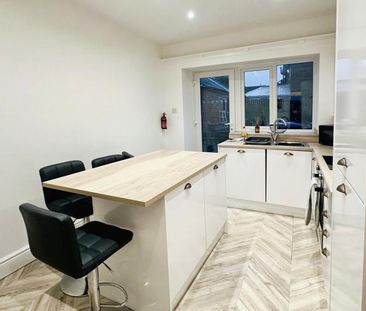 2 bedroom terraced house to rent - Photo 5