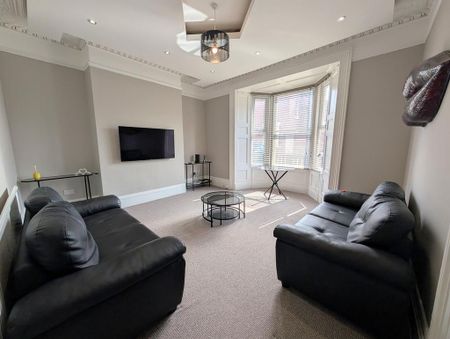 7 bedroom house of multiple occupation to rent - Photo 2