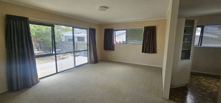 Home On Hartford - Papamoa Beach - Photo 2