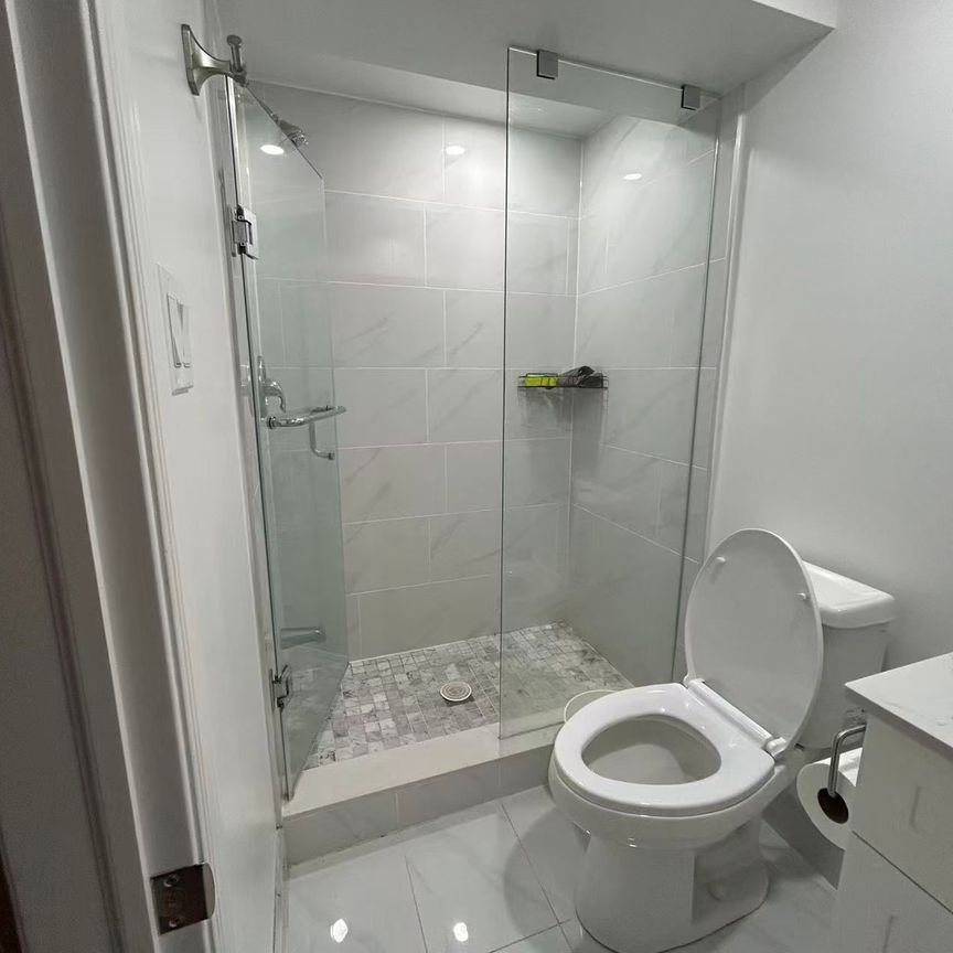 For Lease - 150 Palmdale Drive Unit# 22 - lower level, Toronto, Ontario - Photo 1