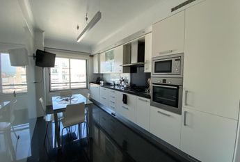 4 Bedroom Apartment with parking, Telheiras, Lisboa