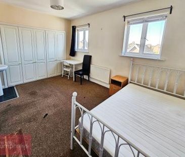 Mosquito Way, Hatfield, AL10 - Photo 6