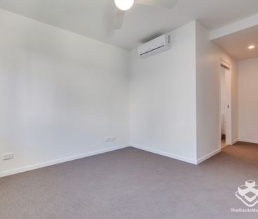 Break Lease - 3 bed 2 bath - balcony avail 24/12/2025 - Photo 2