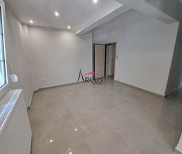 Διαμέρισμα για ενοικίαση - Νεάπολη, - Φωτογραφία 6