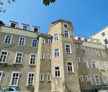 ++ZENTRALE LAGE++ Helle 2-Zimmer-Wohnung mit Schlossbergblick - Photo 6