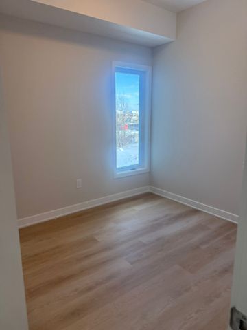 For Lease - 3600 Brian Coburn Boulevard Unit# 214, Orleans - Cumberland and Area, Ontario - Photo 2