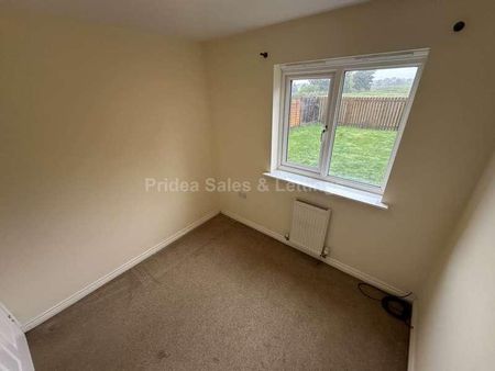 Richmond Drive, North Hykeham, LN6 - Photo 3