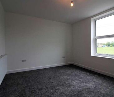 Wakefield Road, Scissett, Huddersfield, HD8 - Photo 3