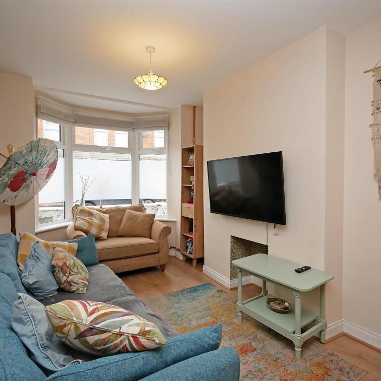 82 Hatton Drive, Woodstock Road, Belfast, BT6 9BD - Photo 1