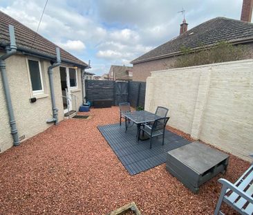 2 bedroom semi-detached house to rent - Photo 3