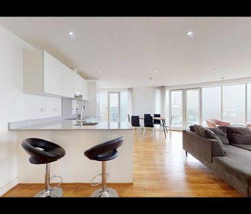2 Bed Penthouse, Headstone Road, HA1 - Photo 3