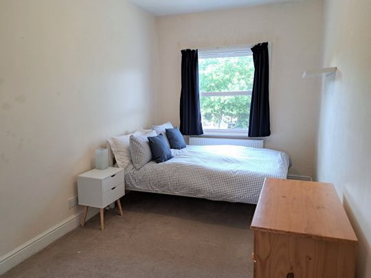 East Dulwich Road, London, SE22 - Photo 1