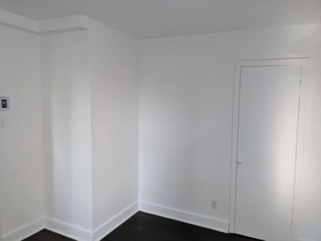 1428 110e Avenue - Photo 3