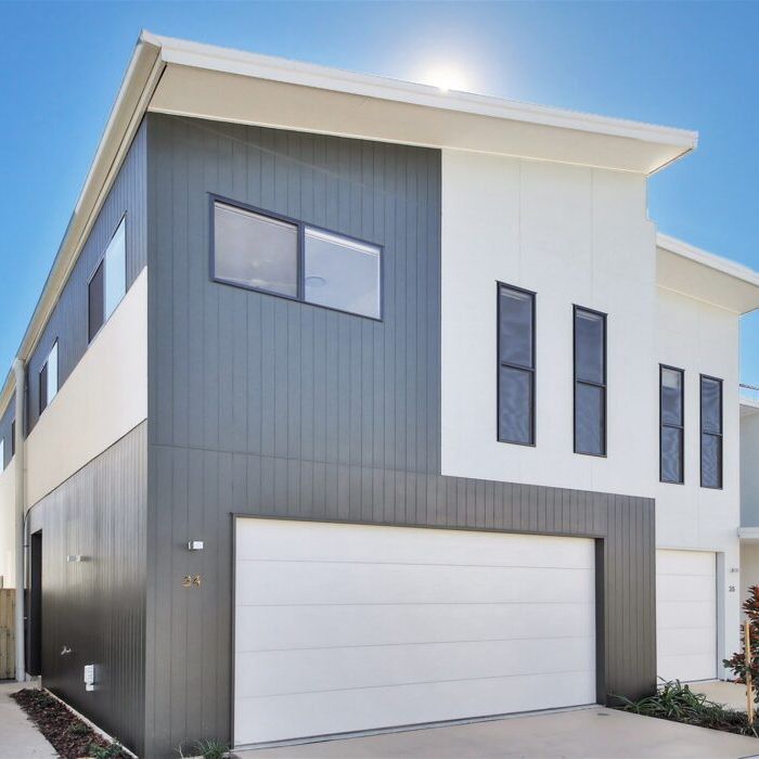 Stunning family home in Helensvale - Photo 2