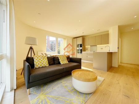 2 bedroom flat to rent - Photo 3