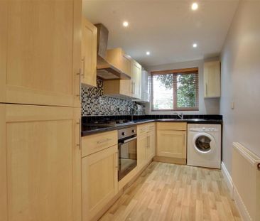 2 bedroom house to rent - Photo 1