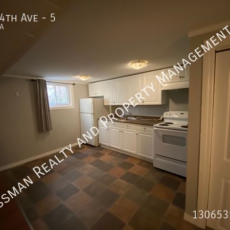 1 Bed, 1 bath APARTMENT for rent in Rosemont area, Regina, SK. - Photo 4