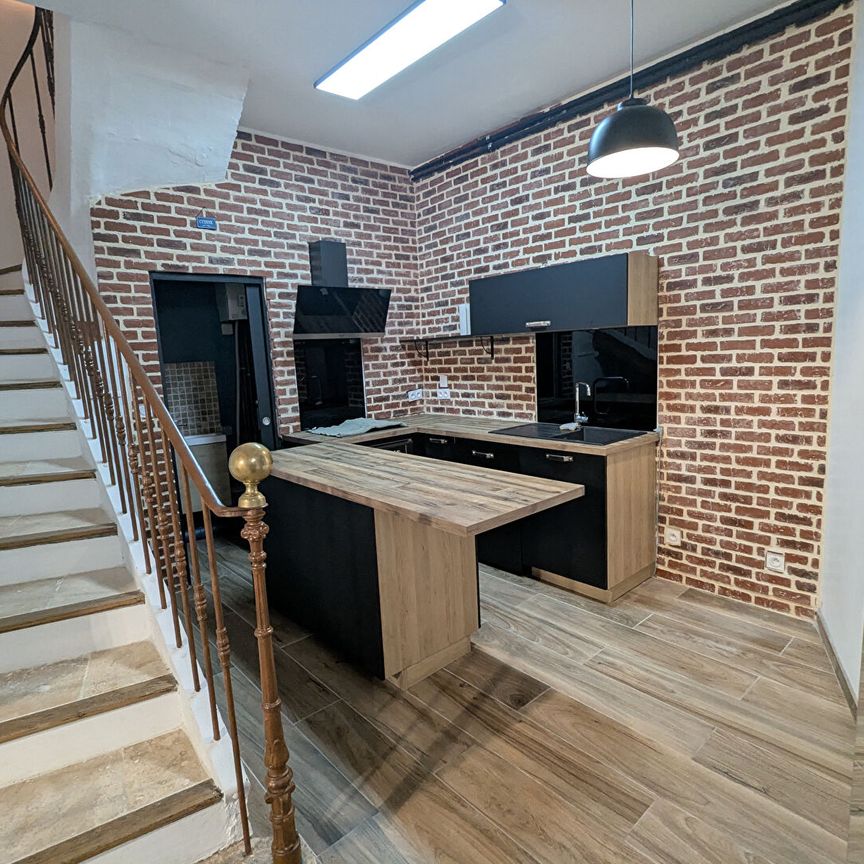 BOUC-BEL-AIR MAISON DE VILLAGE, - Photo 1