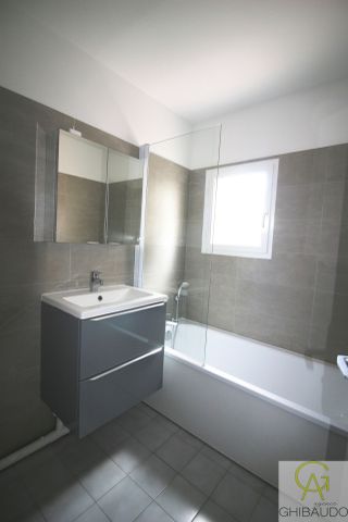 Location Appartement 3 pièces 52m² AIX EN PROVENCE 13290 - Photo 4