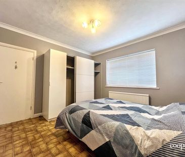 Parkfield Road, Ickenham, UB10 - Photo 6