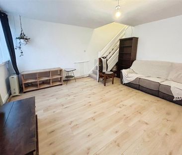 3 bedroom apartment to rent - Photo 2