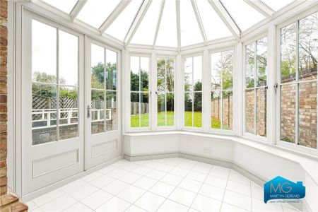 6 bedroom detached house to rent - Photo 3