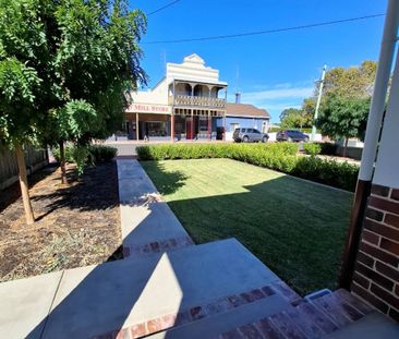 STUNNING EAST BUNBURY HOME - WHERE HISTORY MEETS MODERN LUXURY! - Photo 2