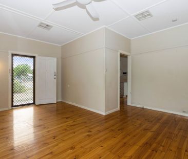 2 Napier Street, Renown Park - Photo 3